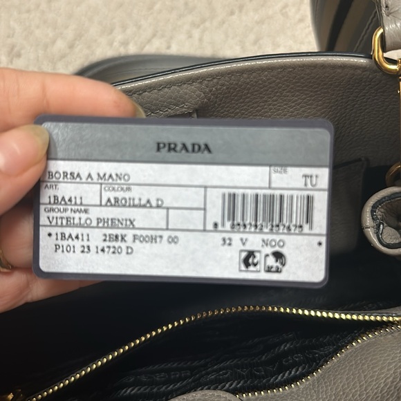 Prada gey bag medium size in mint condition. Only wore couple times. - Picture 7 of 11